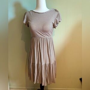 Brit&Bri Striped Dress MEDIUM